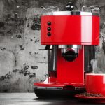 Ki gondolta volna, hogy a kávéfőzés hozzájárul a penészedéshez?